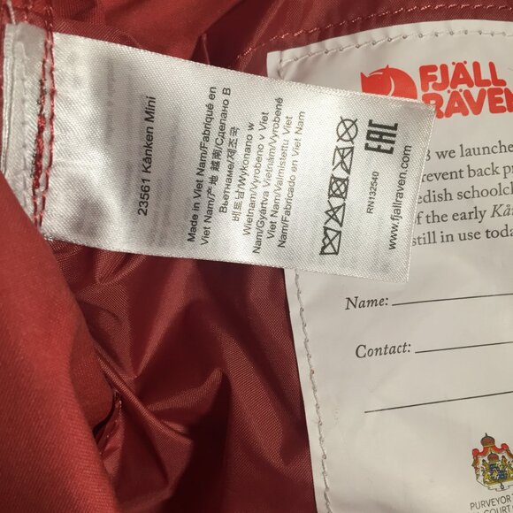 Fjallraven Kanken mini backpack In Dahlia with Poison Apple Patch - Picture 7 of 9